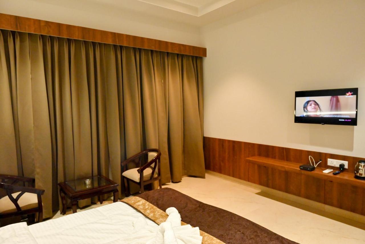 Md Farms And Resorts ماثورا المظهر الخارجي الصورة